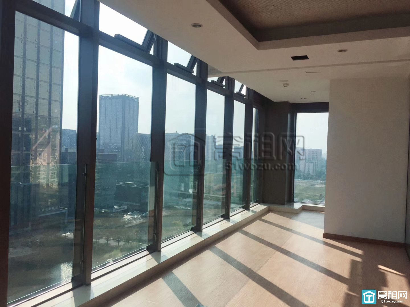 宁波商会大厦205平米精装修3个隔间采光好出租(图5)