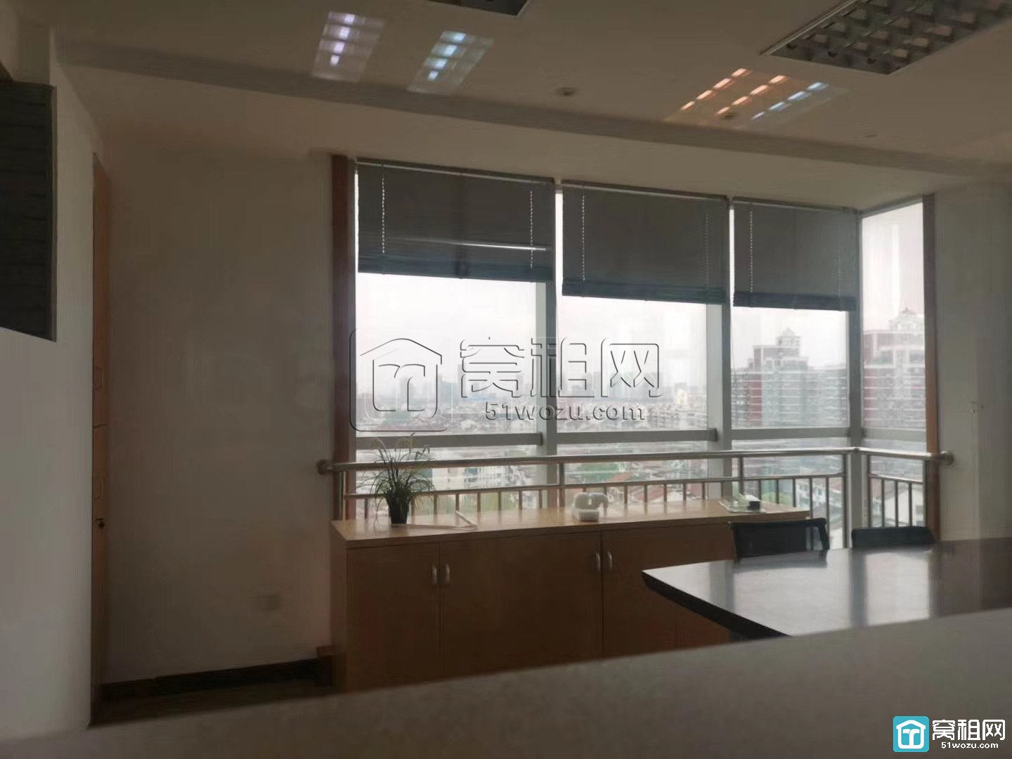 宁波环城西路金都国际大厦96平米办公室4500元出租(图1)
