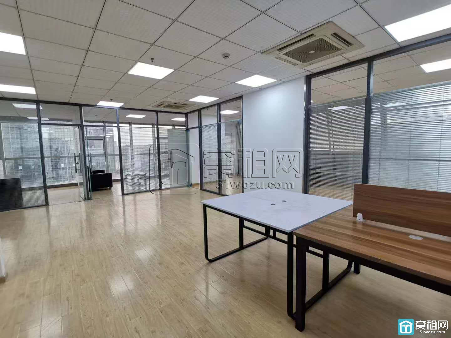 宁波华越大厦189平米精装修办公室出租(图2)