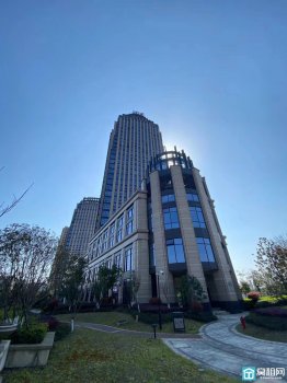 宁波清华科创园2号楼22层95平米办公室出租