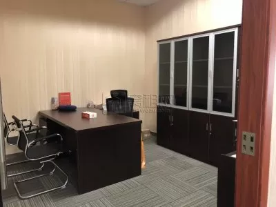 中国人寿大厦精装380平出租带全套家具