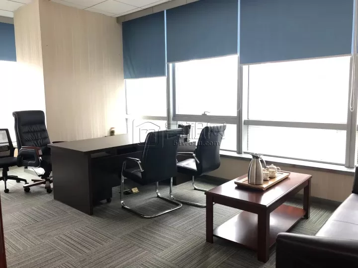 中国人寿大厦精装380平出租带全套家具