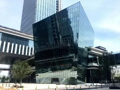 东部新城一楼2000方店面独栋招商宴请 、展厅、健身、娱乐