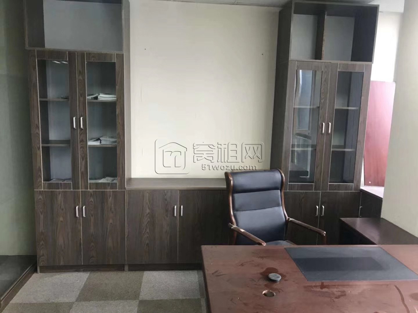 宁波南部商务区奥克斯大厦出租精装办公室带全套家具(图4)