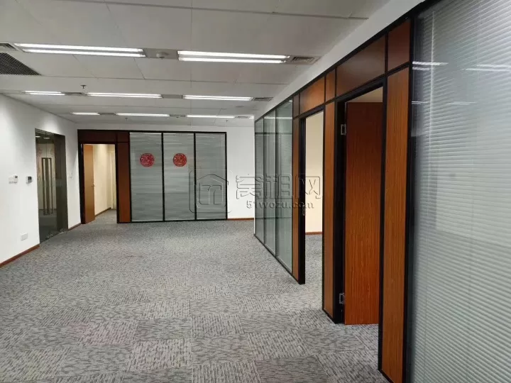 宁波国际金融中心F座 286平方米出租