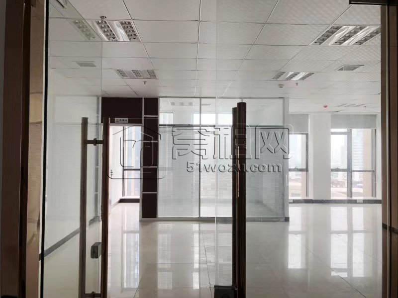 宁波人民银行附近盛世国际大厦116平米办公室招(图1)