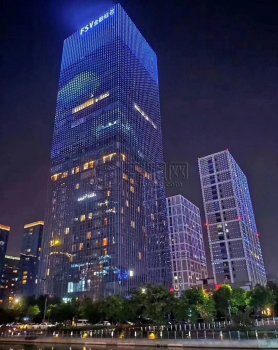 宁波东部新城金融硅谷半层317.8平米出租可配家具