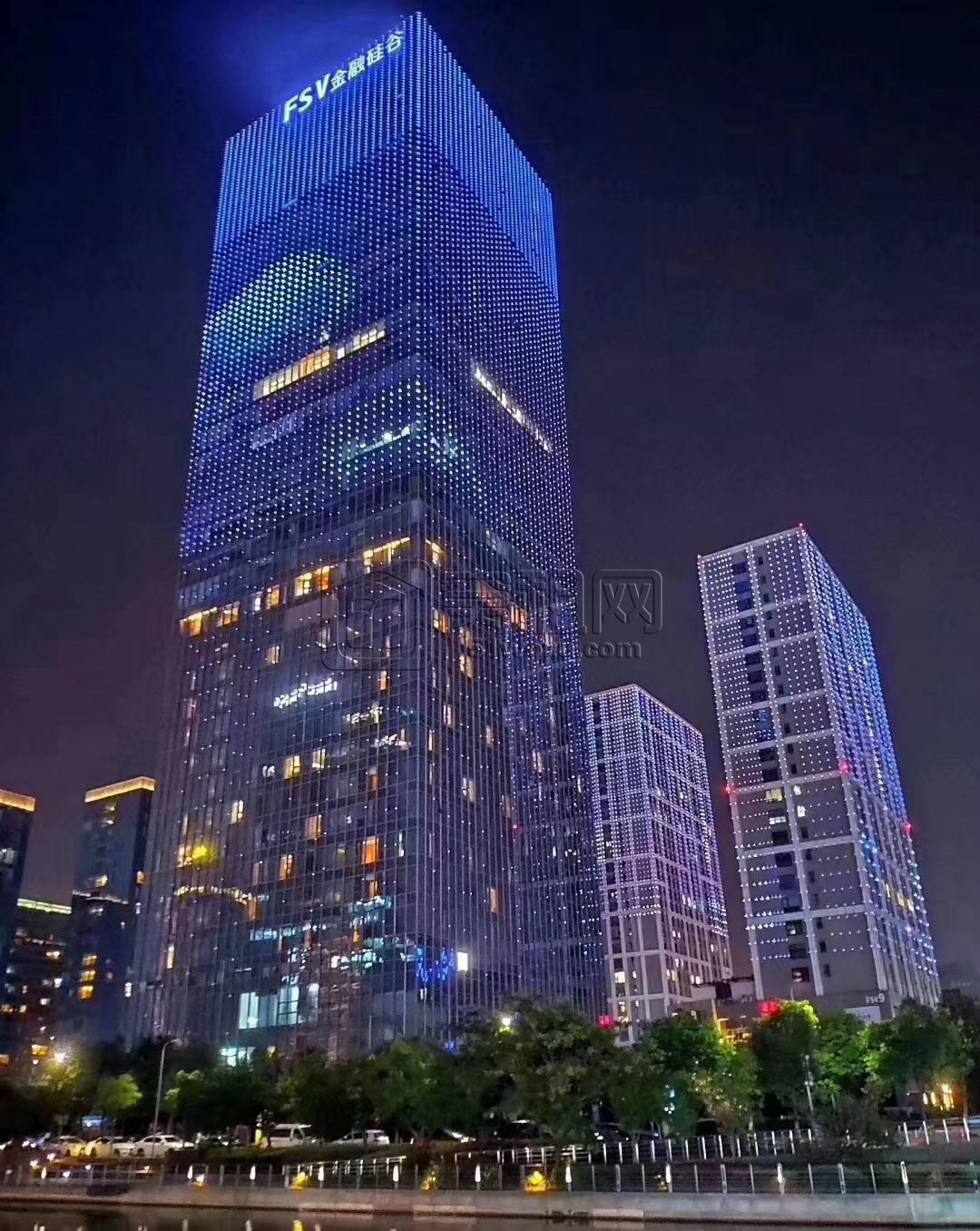 宁波东部新城金融硅谷半层317.8平米出租可配家具(图1)
