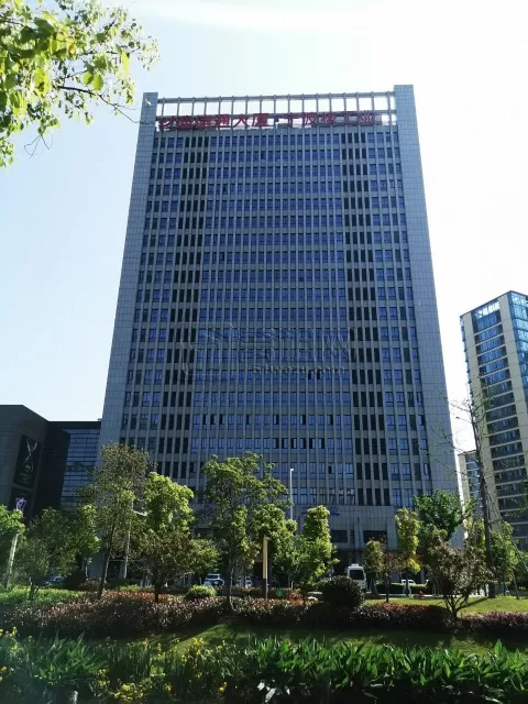 高新区迪信通大厦1号楼出租202㎡ 朝南