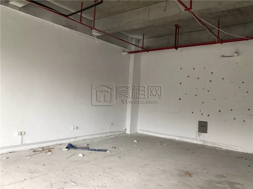 宁波人才市场隔壁东轩大厦店面100平米出租