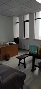 鄞州下应朝平大厦隔壁亿天大厦97平米朝南办公室