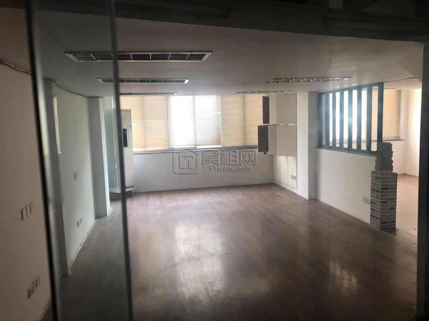 万科江东府对面凯诚大厦出租87平米办公室(图1)