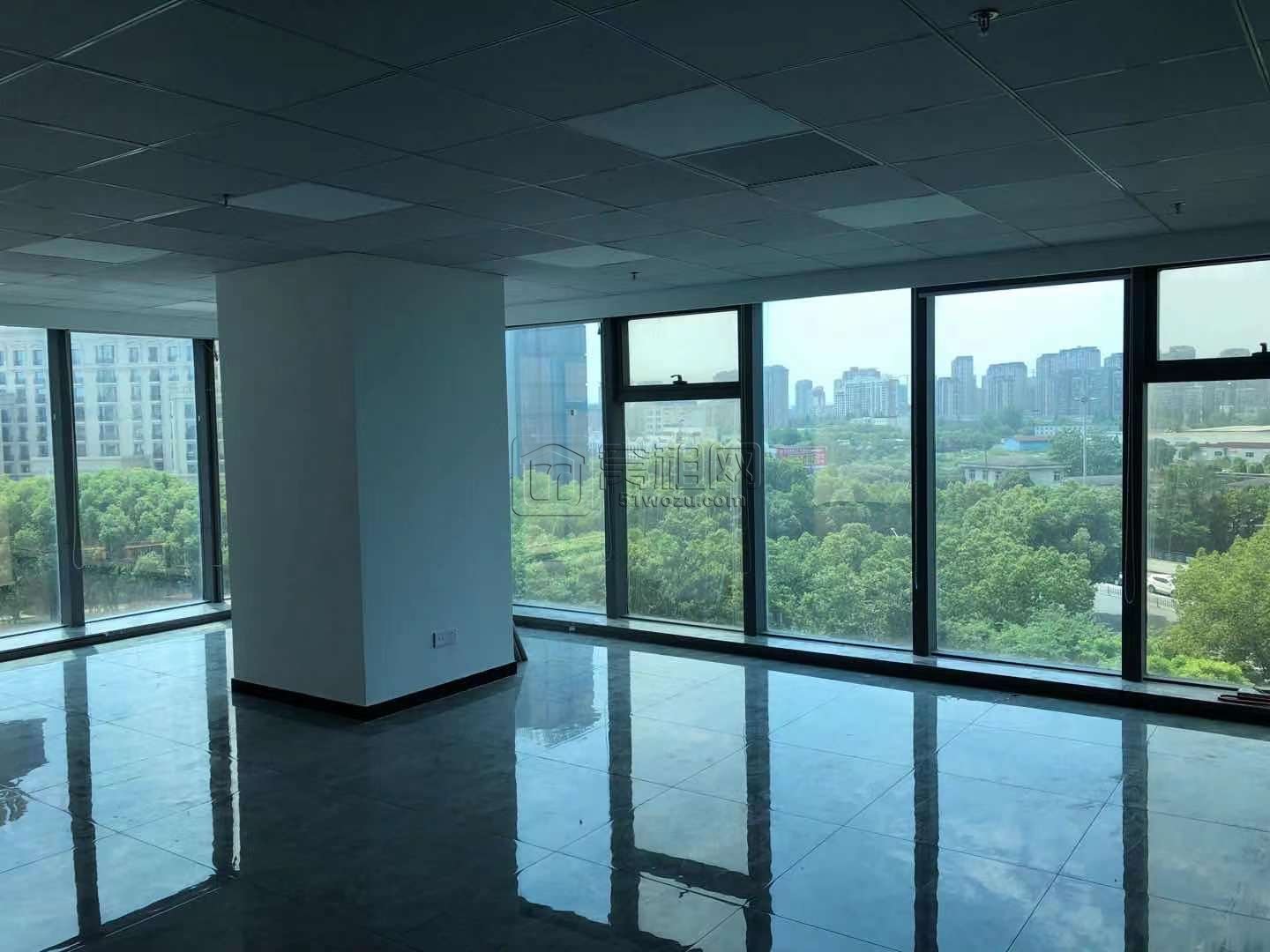 汇亚国际大厦5楼全新装修抛光砖办公室出租(图4)