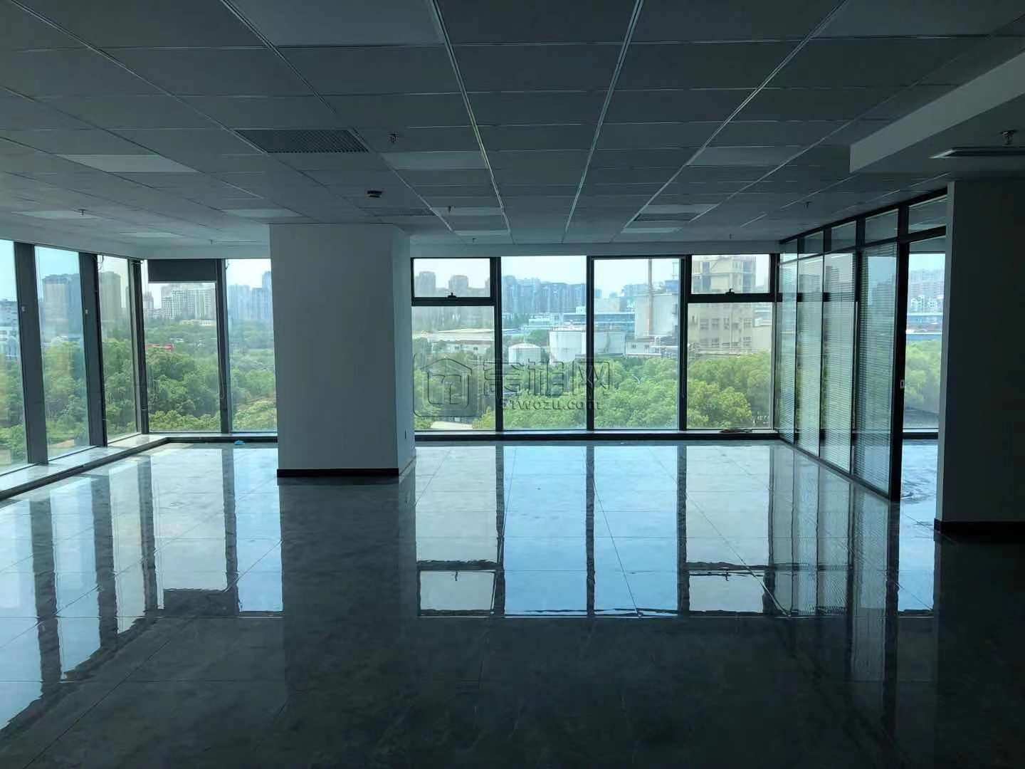 汇亚国际大厦5楼全新装修抛光砖办公室出租(图9)
