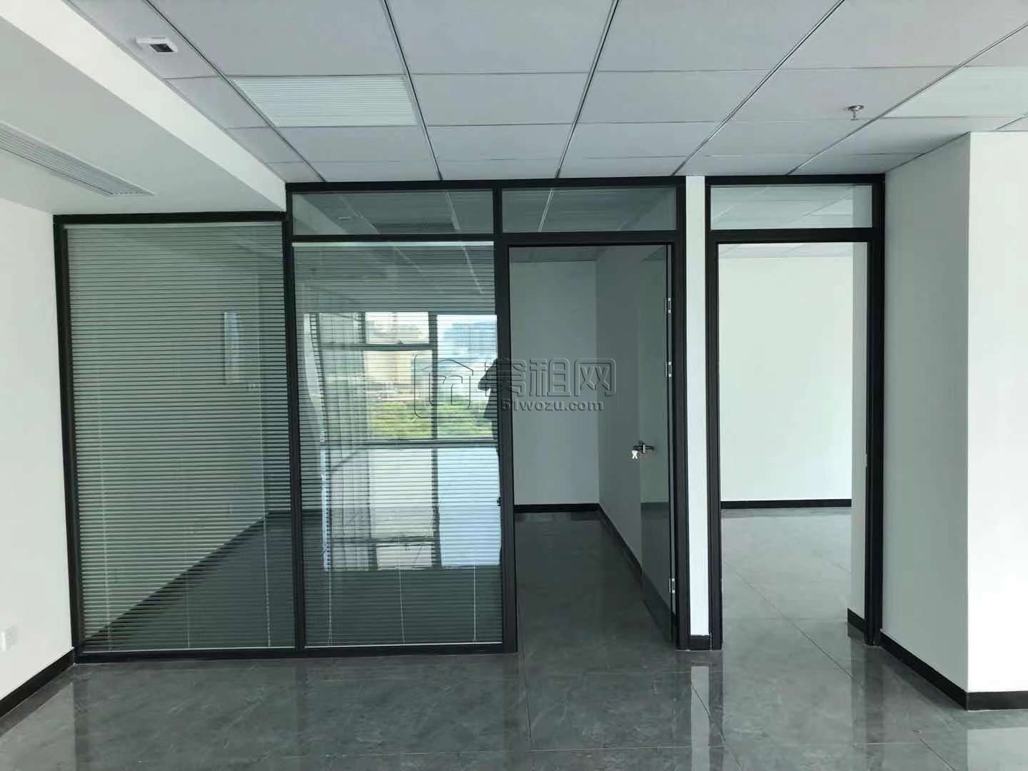 汇亚国际大厦5楼全新装修抛光砖办公室出租(图7)
