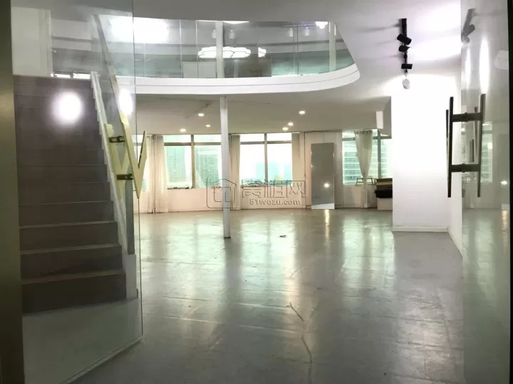 宁波世贸中心200平招租朝南朝江整排大窗采光