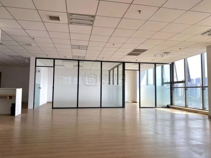 南部红帮大厦西南边套户型方正写字楼出租