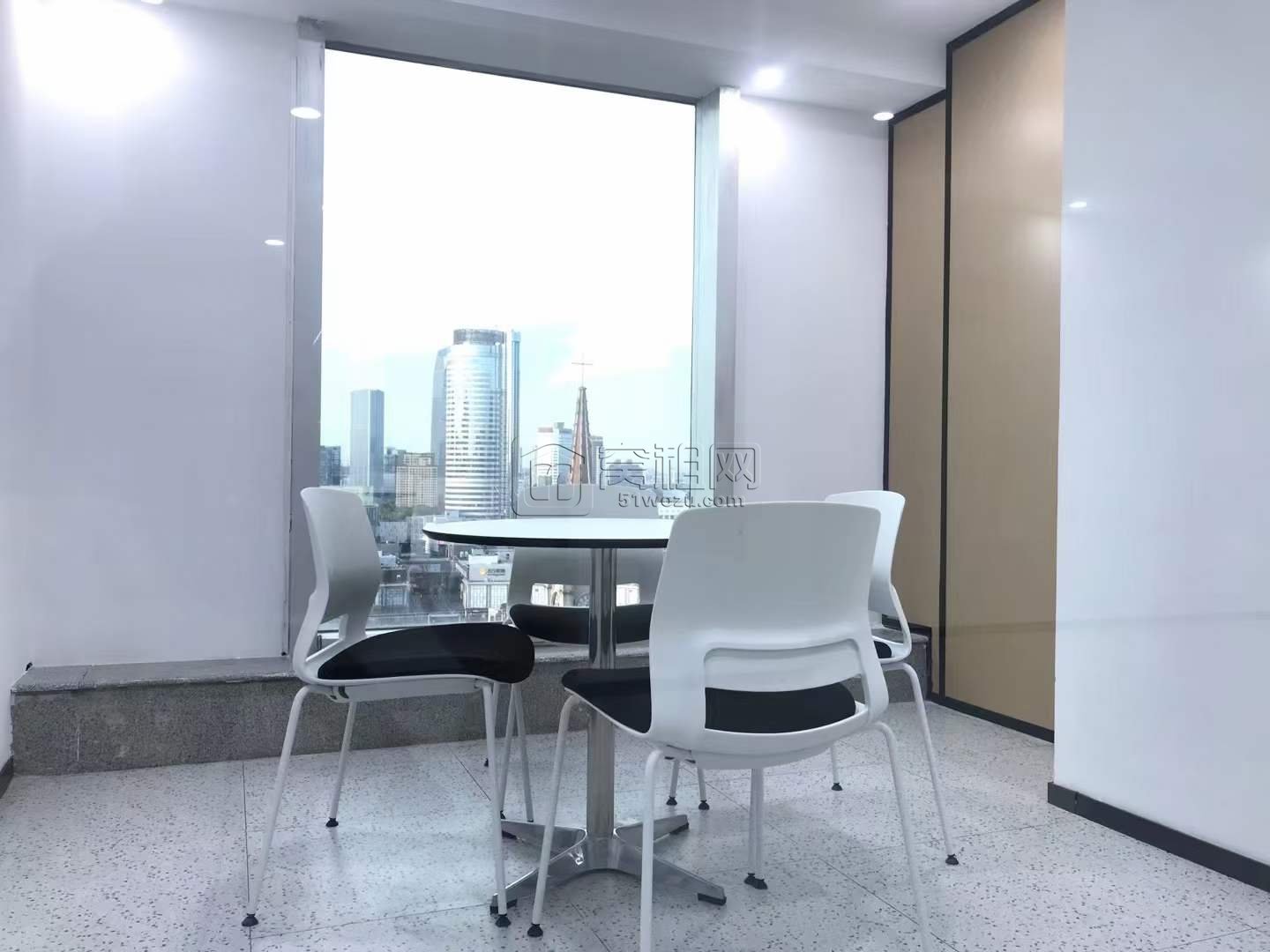 海曙市中心95平米精装修高端办公室出租(图2)