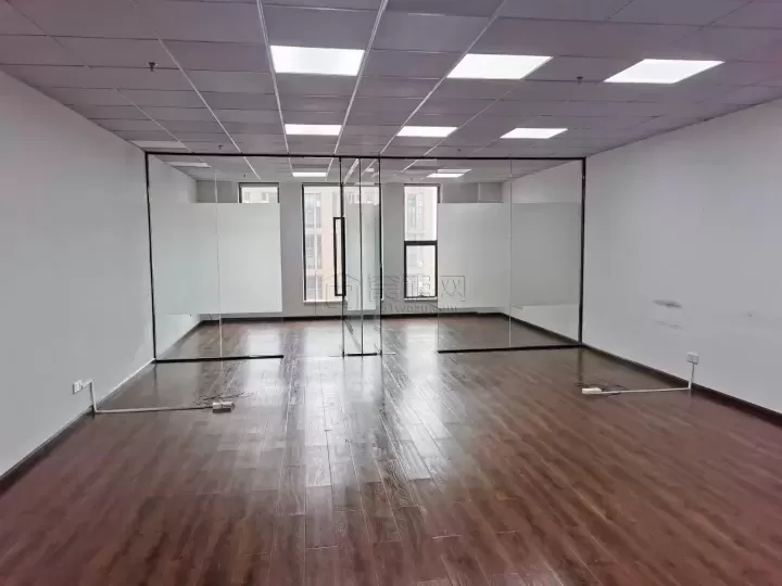 研发园B区房源带家具175平米出租