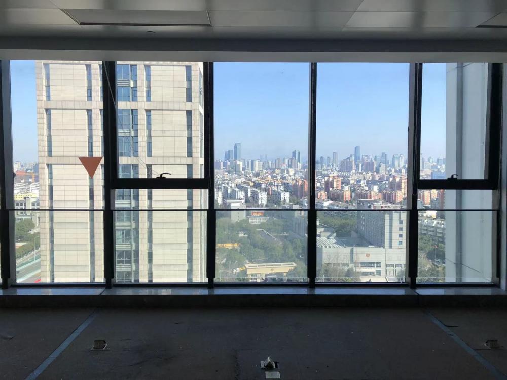 真如国际大厦247平米电梯口位置精装修办公室出租(图10)
