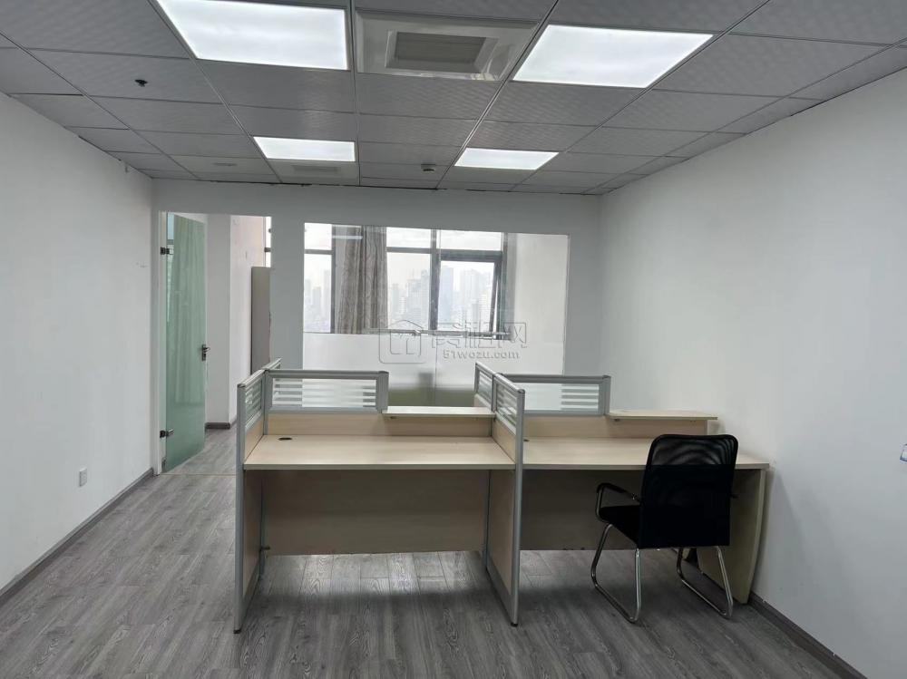 华宏大厦出租80平米小面积办公室独立空调 带家具