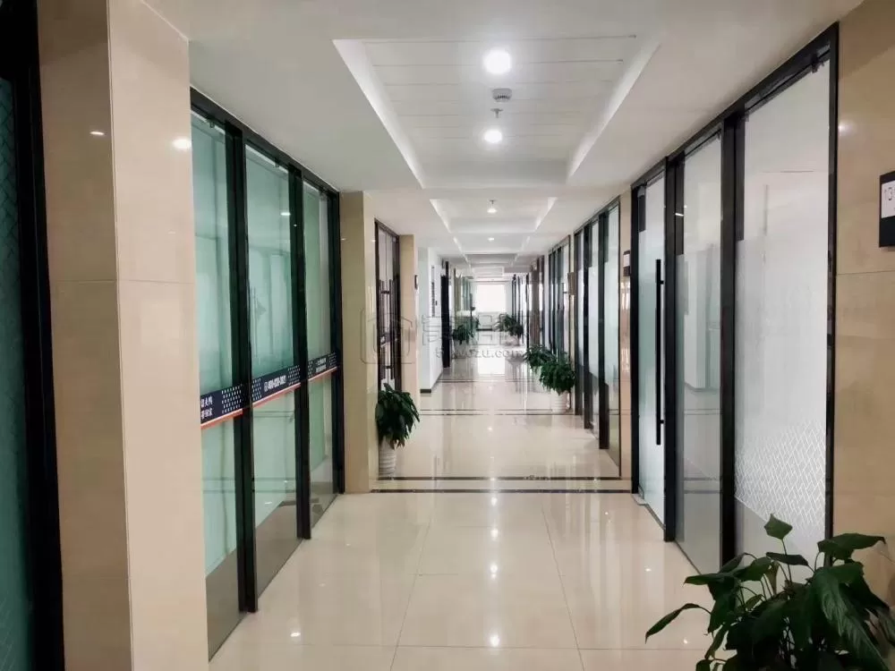 海曙南站地铁口 银河大厦48平带家具