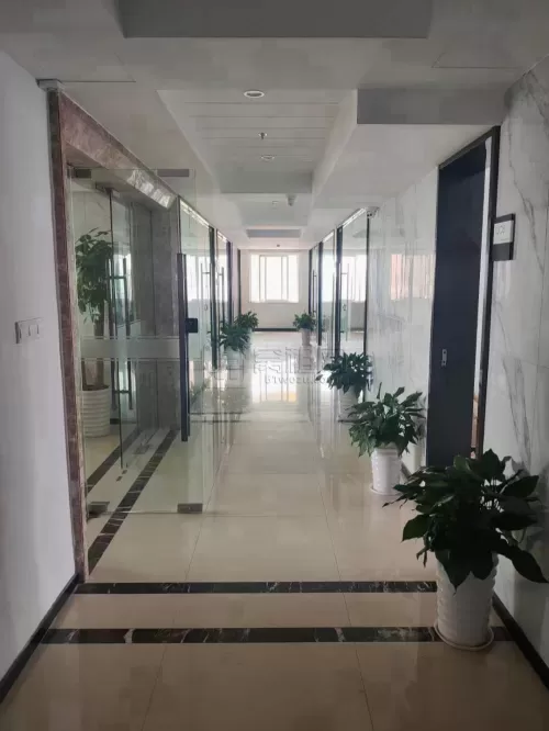 海曙南站地铁口 银河大厦48平带家具