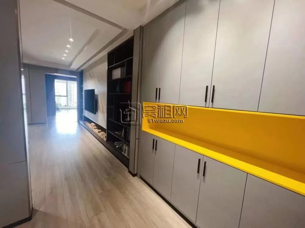 潘火地铁站旁精装修写字楼出租