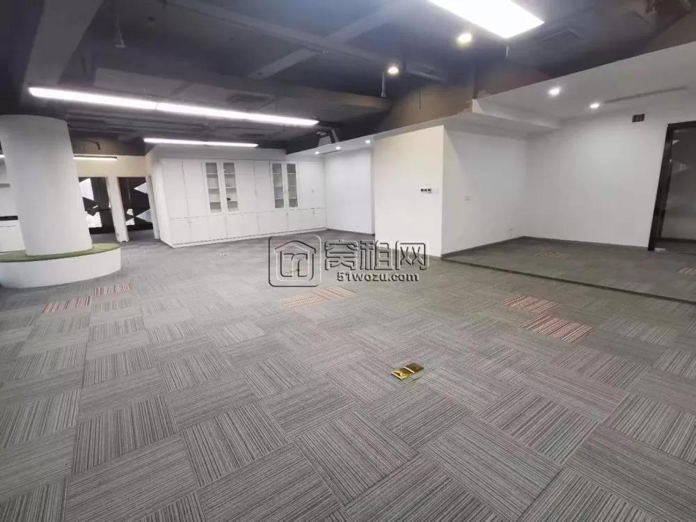 南部商务区南洋大厦286平特价出租8700每月