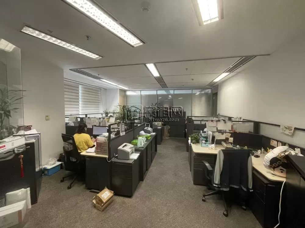 宁波万豪中心江景办公房出租1477平米办公室招租