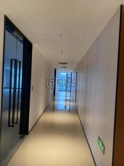 银晨大厦绿园大厦附近出租一层