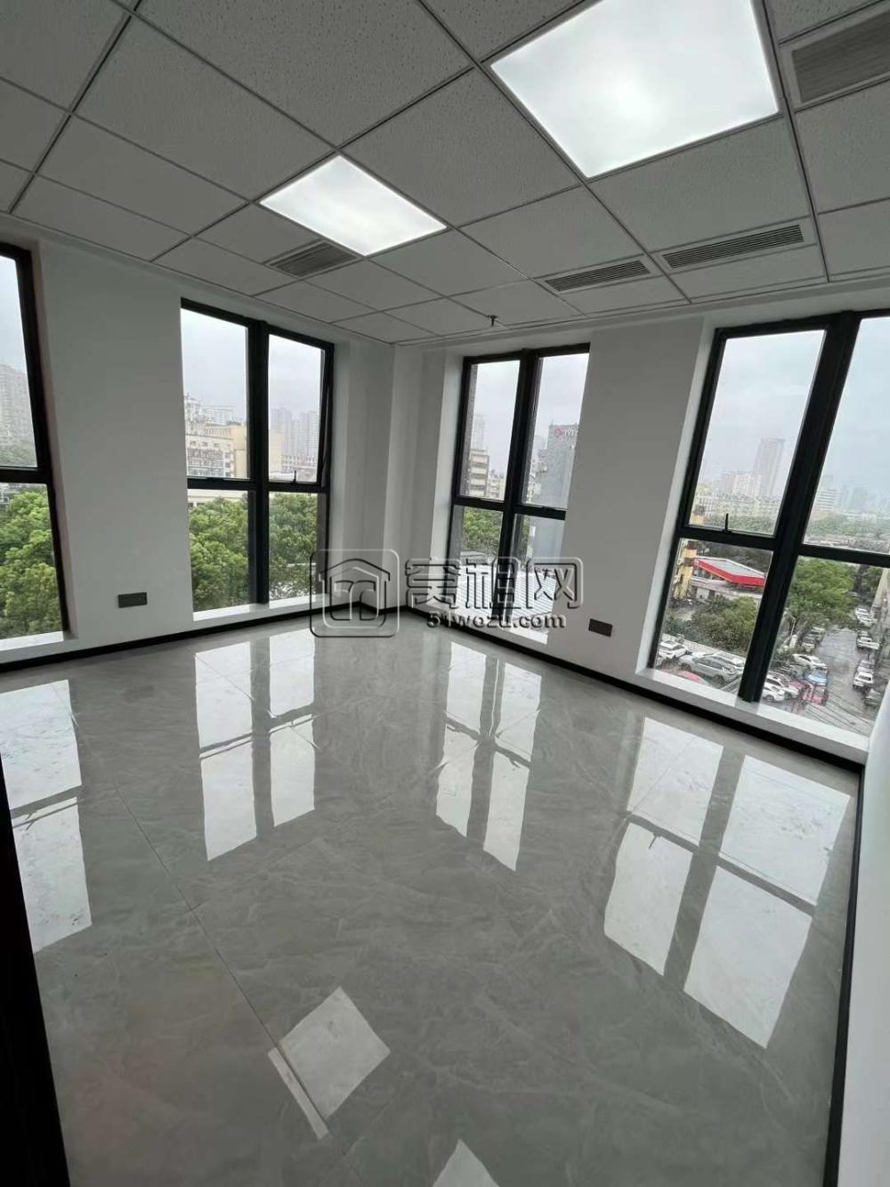 上海银行大厦115平方，双面采光落地窗，空调24小时独立控制(图2)