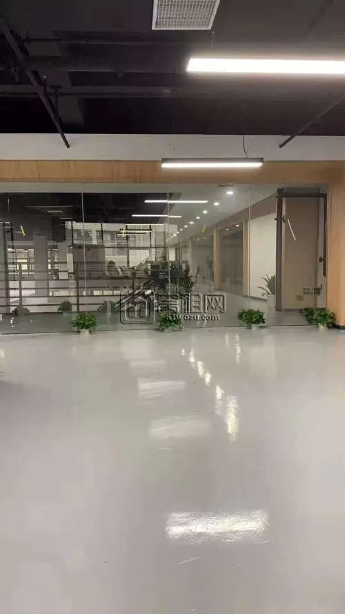 前洋街道2楼办公室 90平  特价2388出租