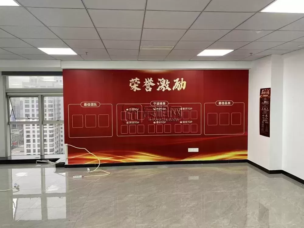 汇金大厦580平米精装修电梯口办公室出租