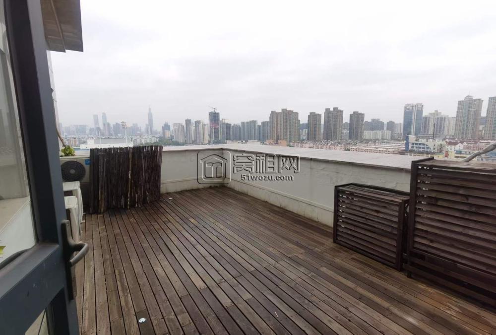 出租上海银行166平米 双阳台 双面采光 8000一个月(图2)