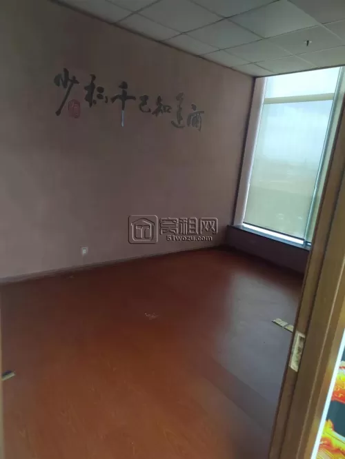 北仑IFC金融大厦出租208平米出租