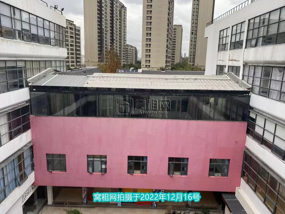 集盒广场