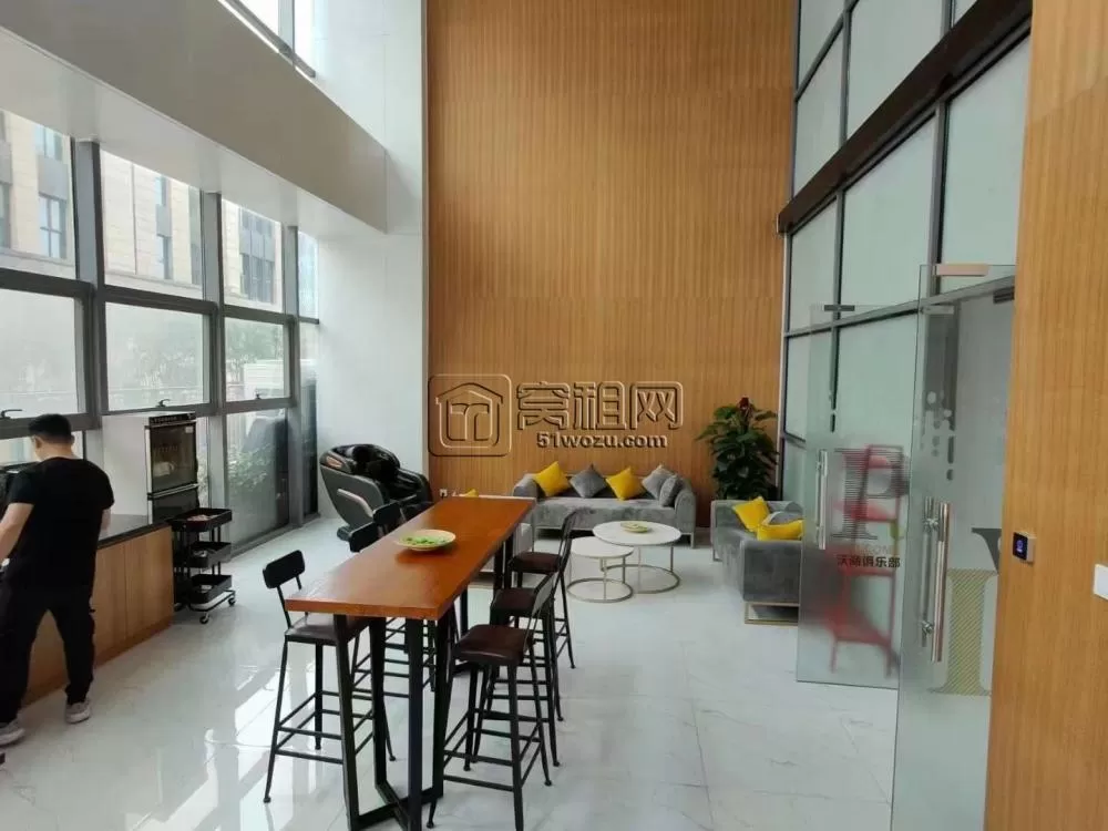 东部新城 东轩大厦室内2个隔间+员工区+独立空调+入户智能指纹锁