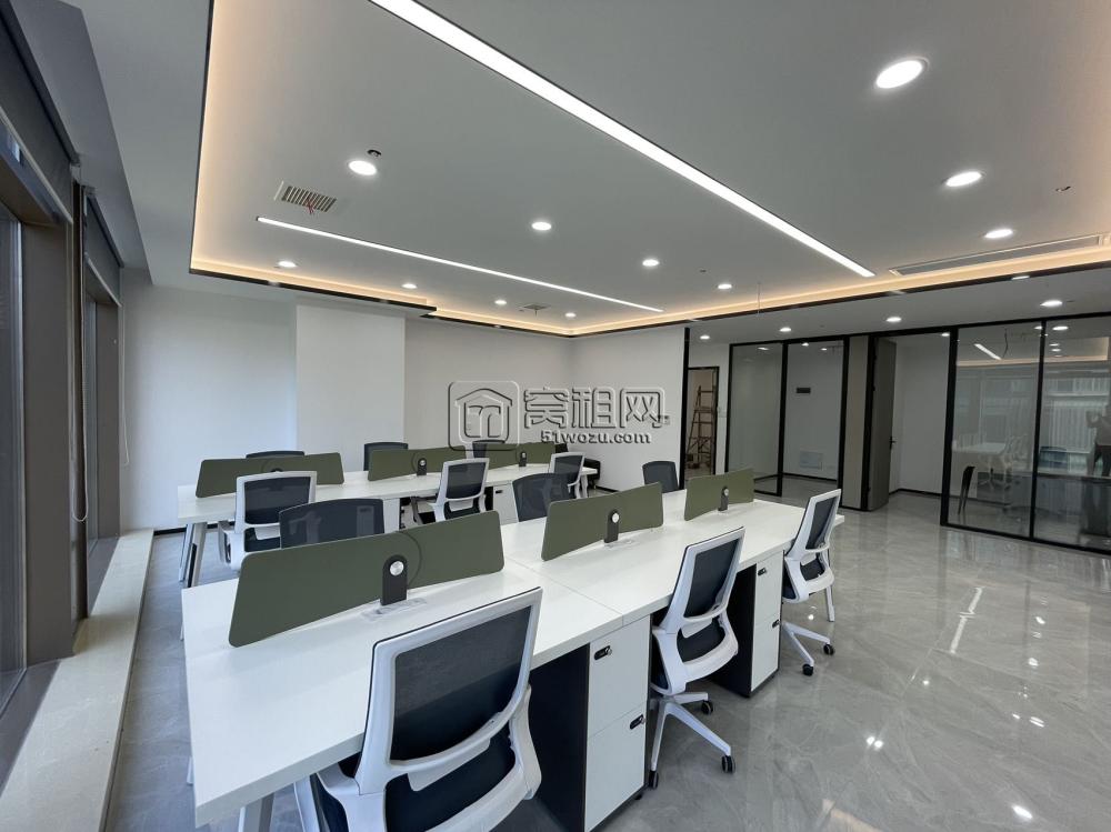 宁波商会国贸大厦198平米精装修出租12个工位、财务桌、会议桌、休闲吧台(图3)