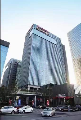 东部新城国际金融中心半层952平方 2.4元原律所格局，精装出租，随(图2)