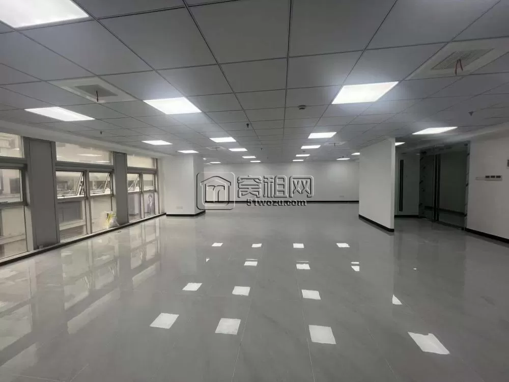 汇金大厦230平朝南全新装出租