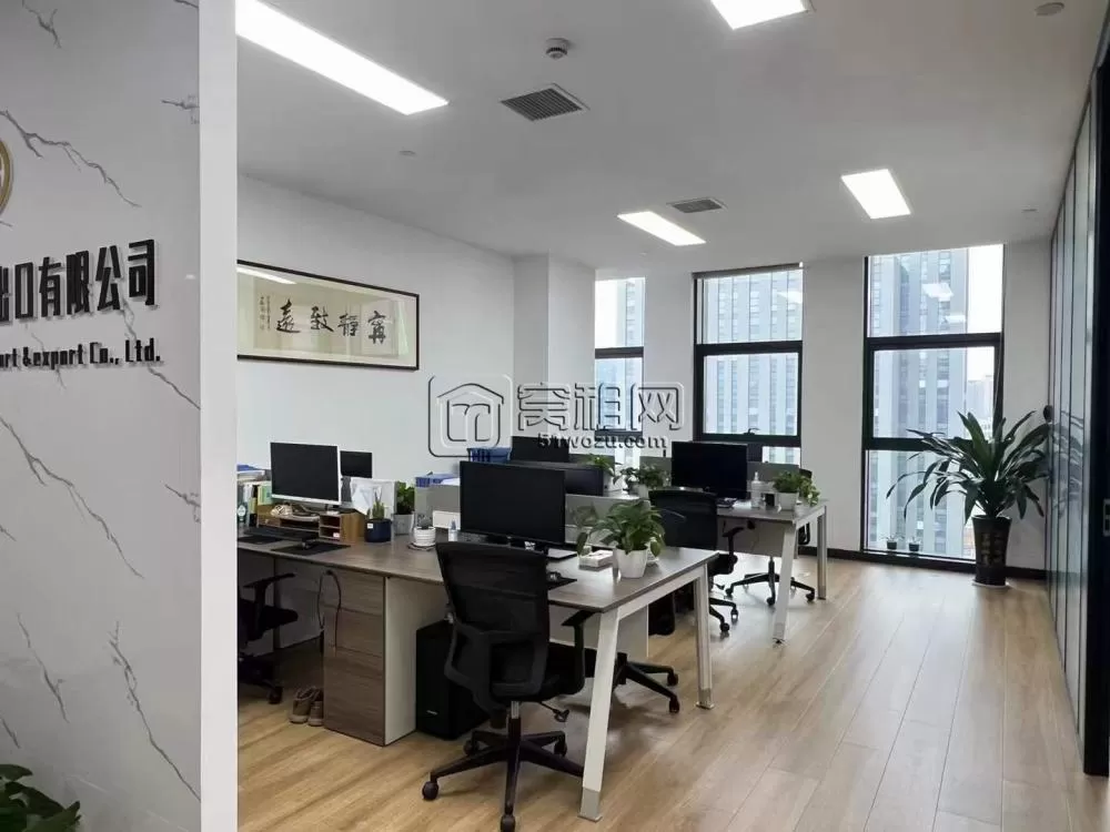 东部新城城投大厦110平米精装/2隔间