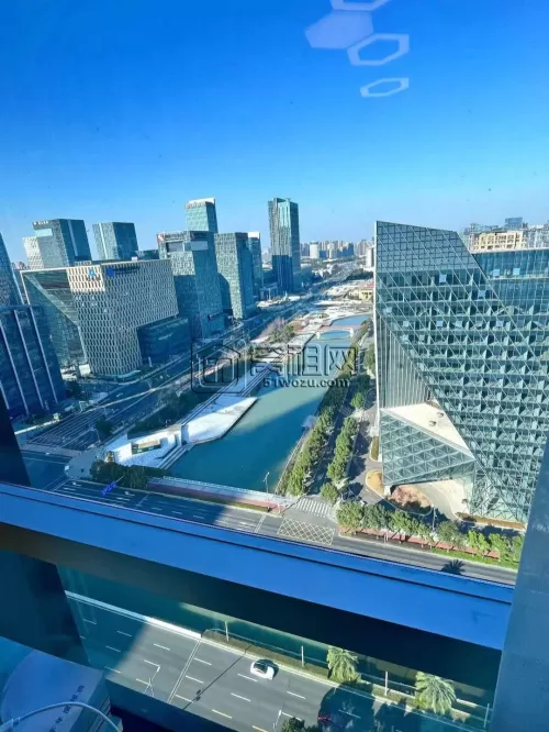 东部新城环合中心1号楼小面积48平米出租4500一个月包物业费水电费