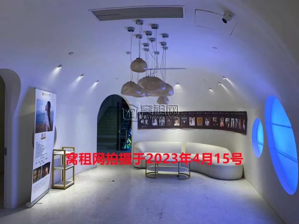 天一豪景B座原美容装修出租面积1600平米