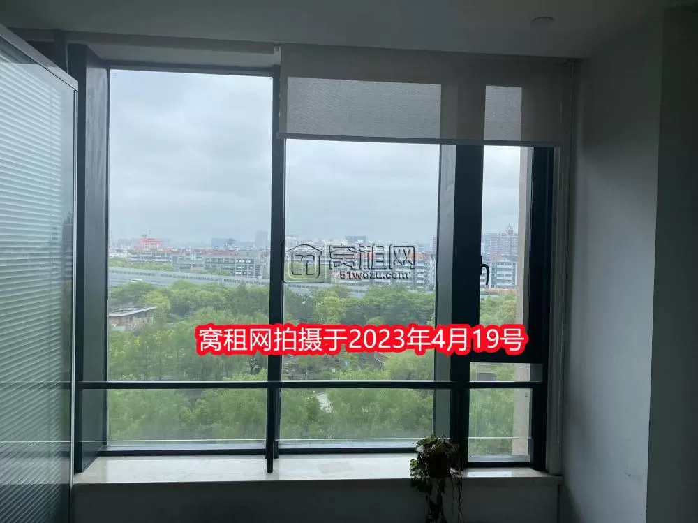 海曙区丽园路地铁站附近写字楼98平米出租