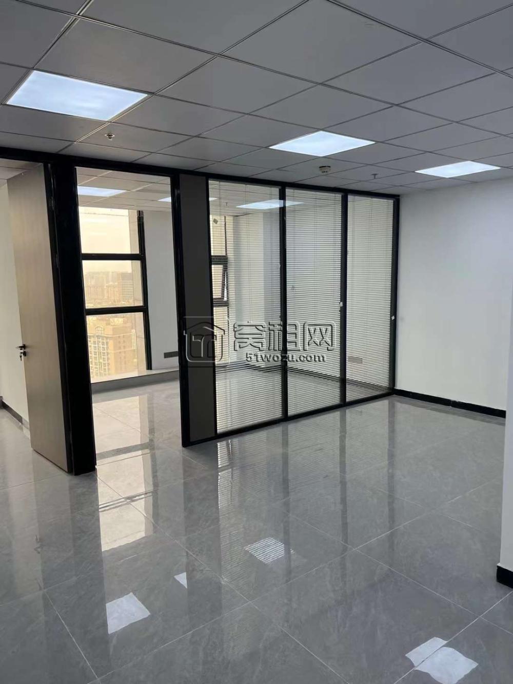 万达中河商圈 名汇大厦110平米全新装修办公室出租(图6)