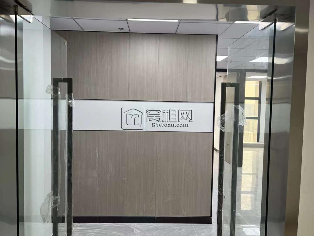 万达中河商圈 名汇大厦110平米全新装修办公室出租(图4)
