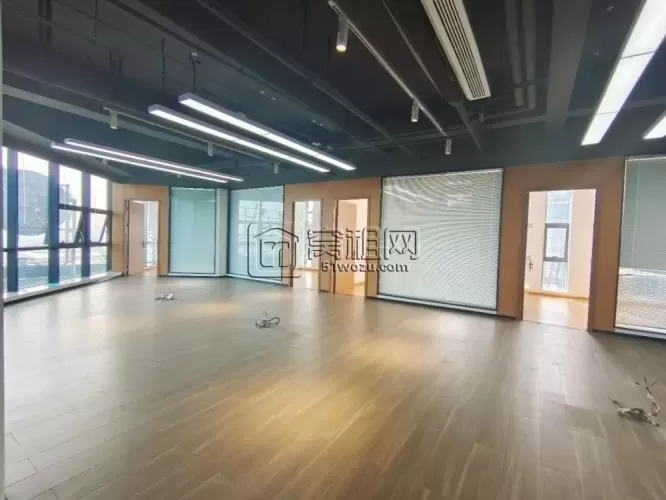 江北地铁站写字楼亿天中心421平米办公室精装修出租