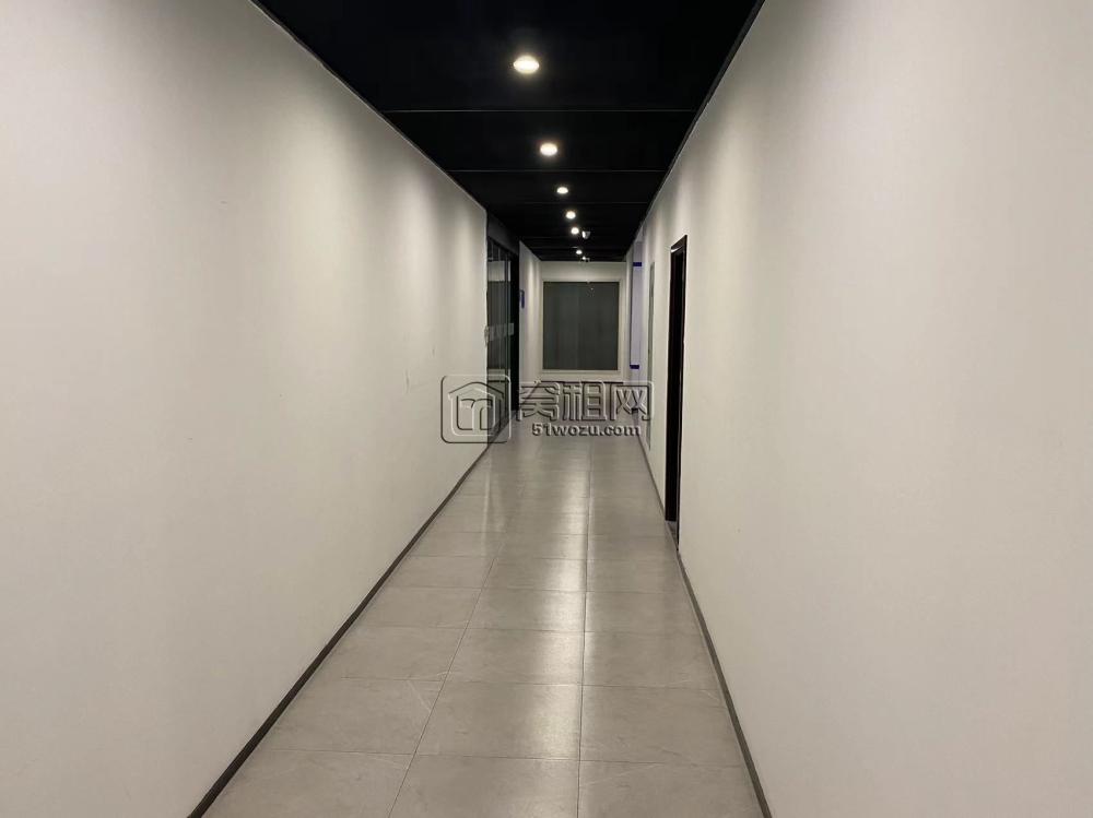宁波中哲中创科技园950平米出租精装修办公室(图8)