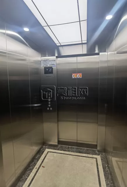 宁波万宏中心550㎡商业招租 有上、下水、管道煤气、停车方便